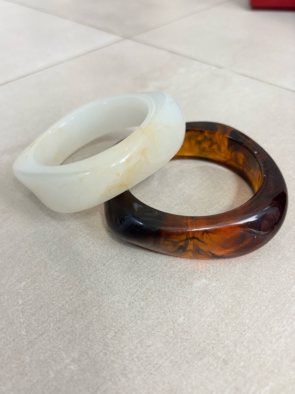 Pair of Resin Bangle Bracelets - Ivory and Tortoiseshell